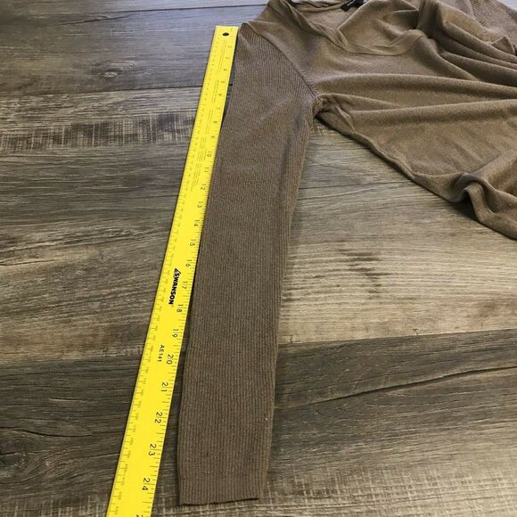 Banana Republic Womens Long Sleeve Taupe Light Weight Wool Blend Sweater Small - Picture 9 of 12